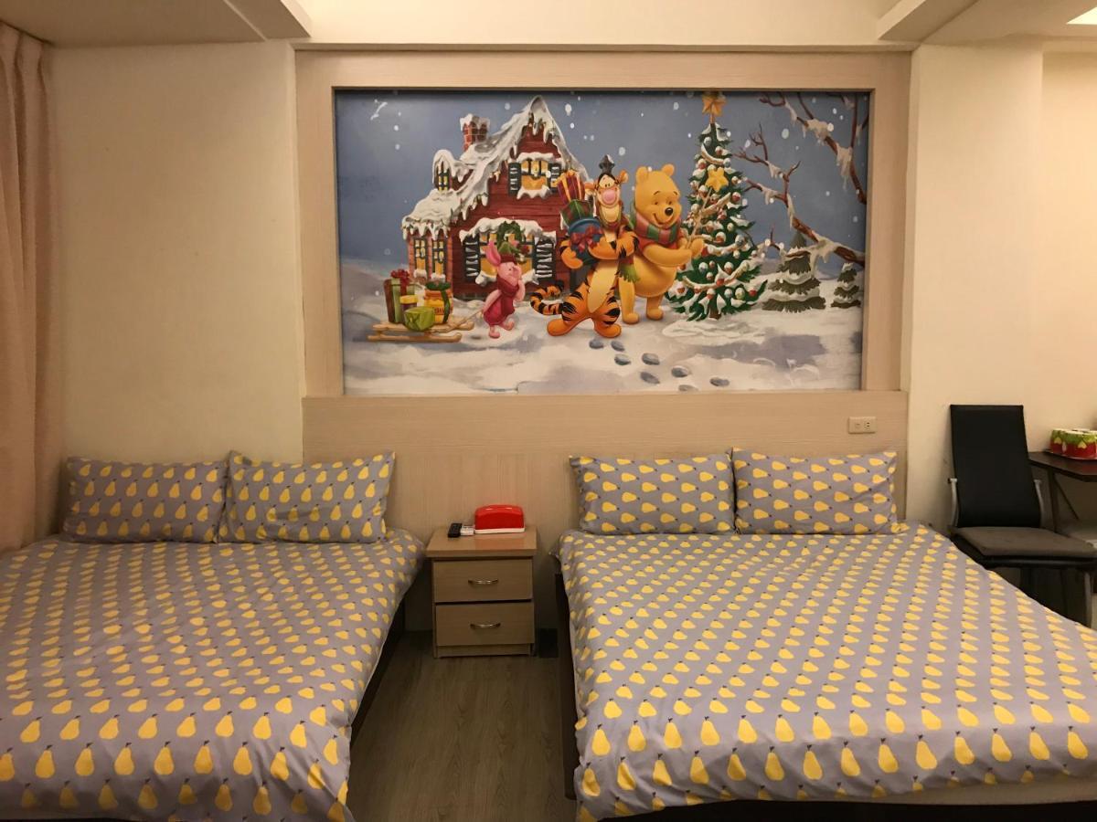 Mickey House-Fuxing Lejlighed Taichung Eksteriør billede