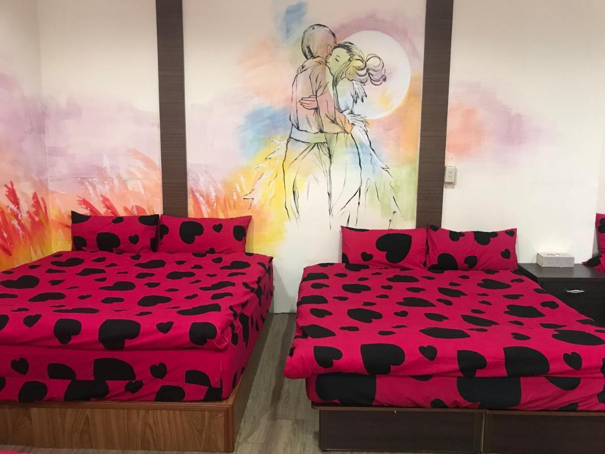 Mickey House-Fuxing Lejlighed Taichung Eksteriør billede
